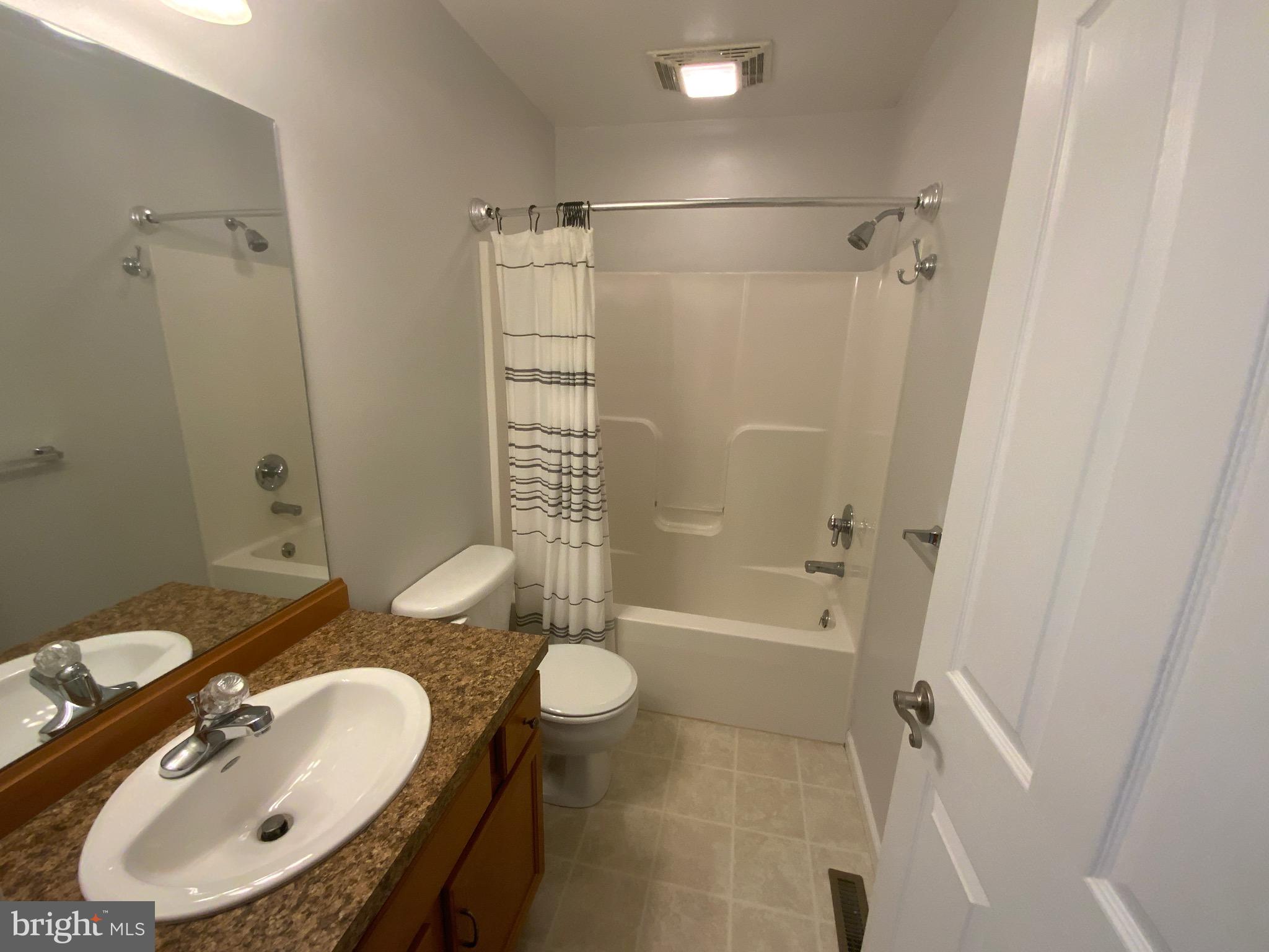 1228 Overlook Road Middletown, PA 17057 - Photo 19 of 23 Gallery Image 19