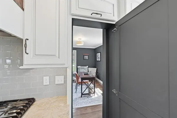 $925,000 | 1055 Wade Lane, Oakmont, PA 15139