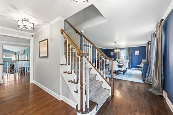 $925,000 | 1055 Wade Lane, Oakmont, PA 15139