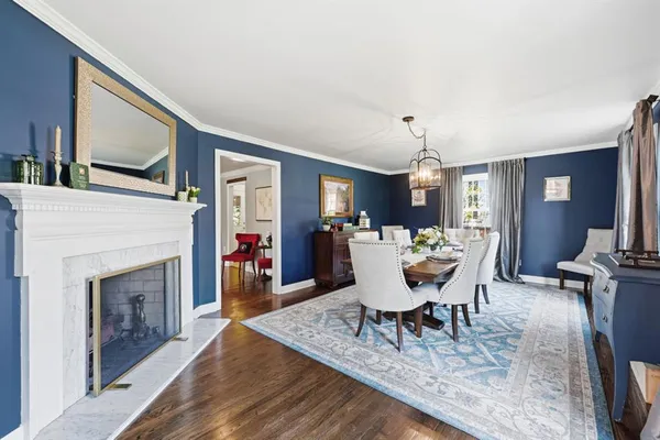 $925,000 | 1055 Wade Lane, Oakmont, PA 15139