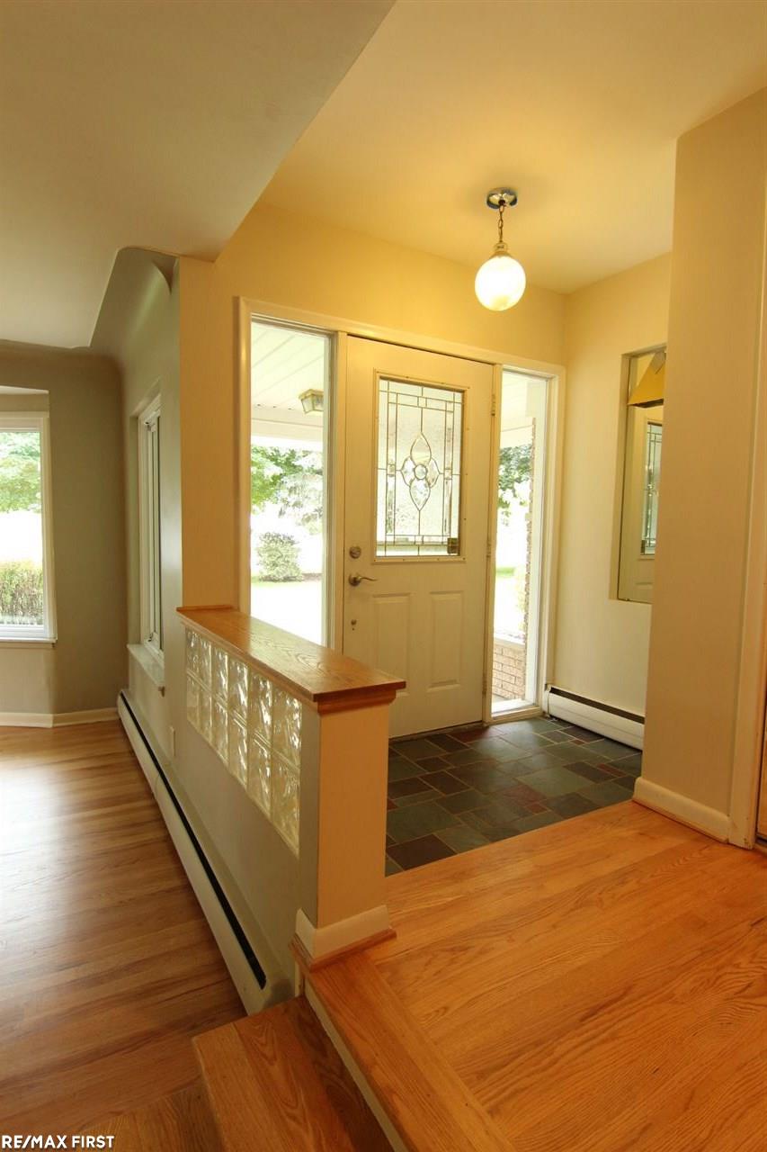 671 Wilwood Road Rochester Hills, MI 48309 - Photo 8 of 38