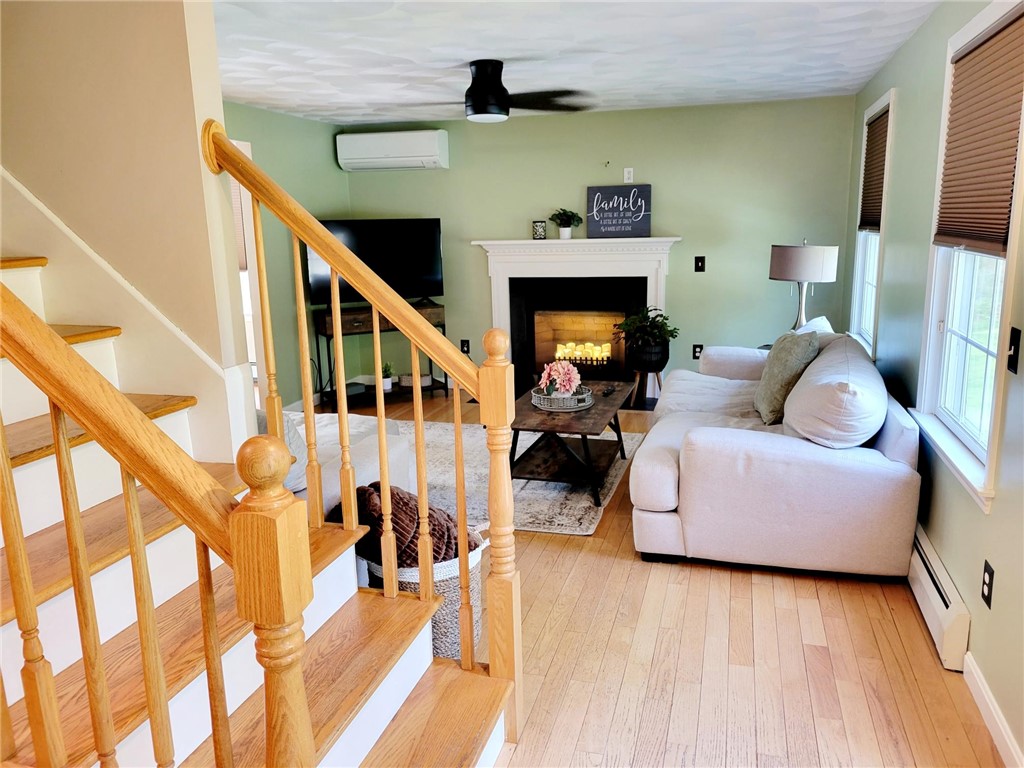 152 Alton Bradford Road Hopkinton, RI 02808 - Photo 11 of 33