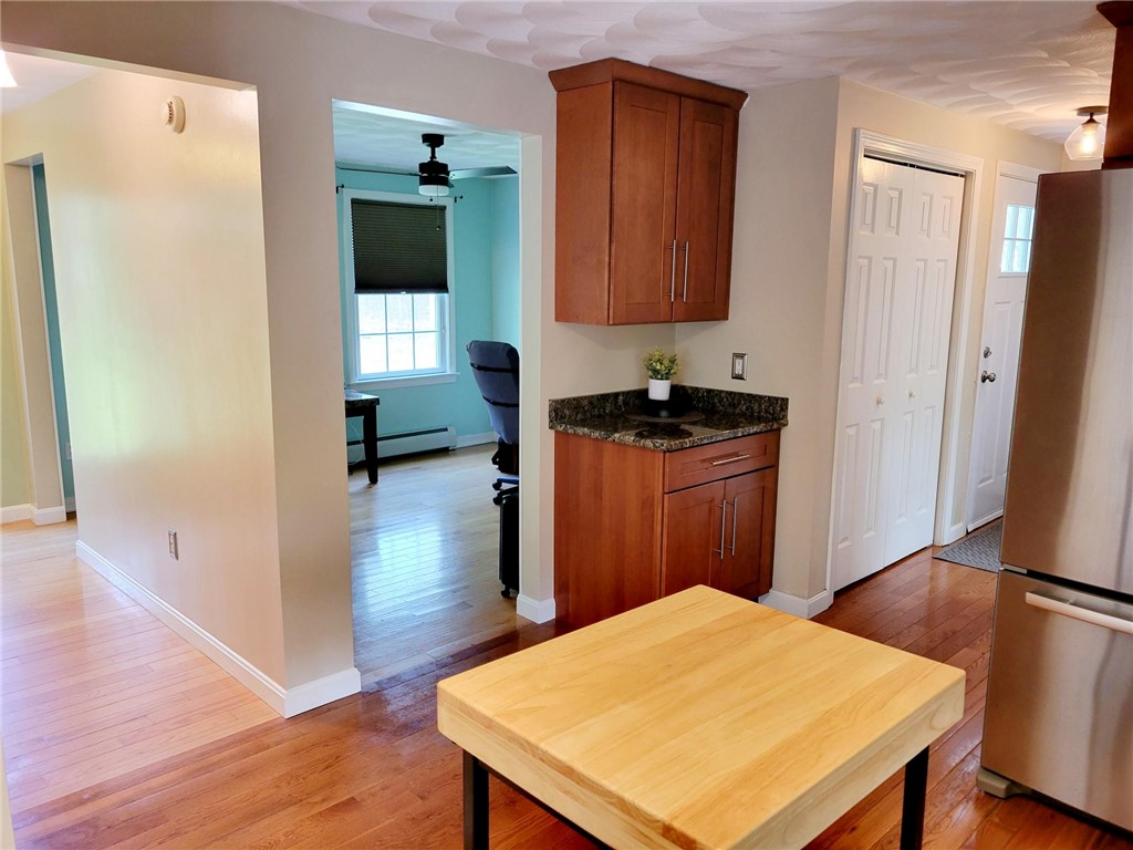 152 Alton Bradford Road Hopkinton, RI 02808 - Photo 13 of 33