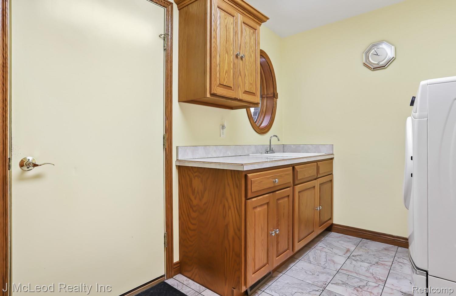 3466 Sanilac Road Vassar, MI 48768 - Photo 36 of 79 3466 W Sanilac Vassar-35.jpg