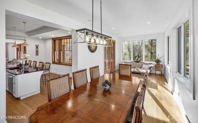 $999,000 | 4537 Old Walland Highway, Walland, TN 37886