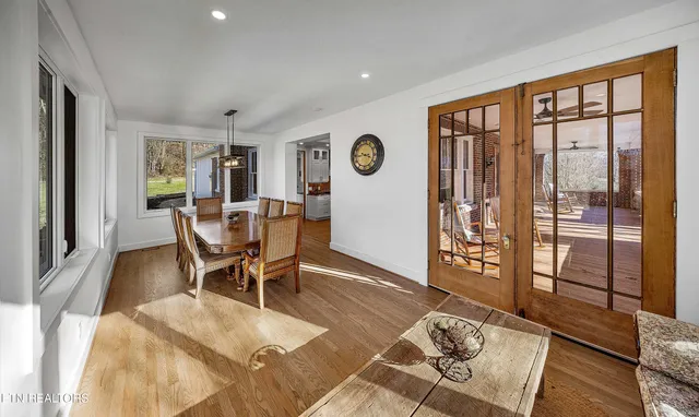 $999,000 | 4537 Old Walland Highway, Walland, TN 37886