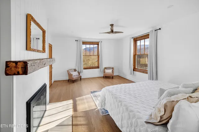 $999,000 | 4537 Old Walland Highway, Walland, TN 37886