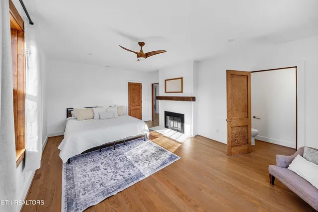 $999,000 | 4537 Old Walland Highway, Walland, TN 37886