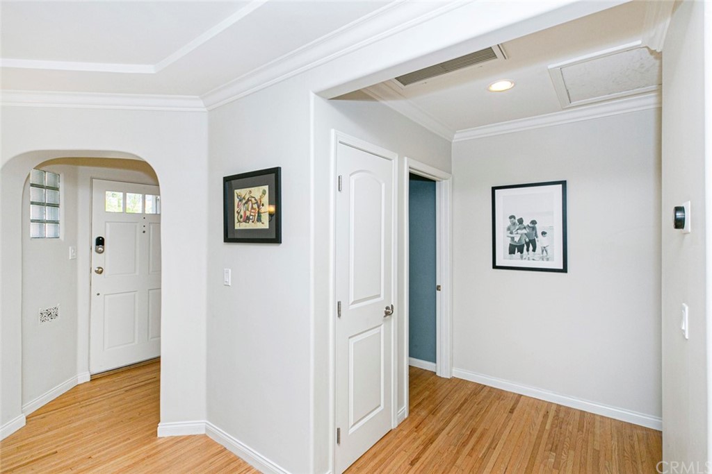 690 Arden Avenue Glendale, CA 91202 - Photo 21 of 70 a view of a hallway with wooden floor