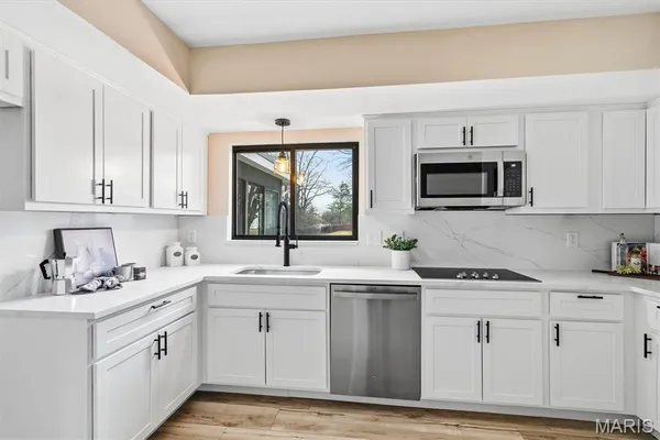 $475,000 | 2319 Paradise Peak Circle, Wildwood, MO 63011