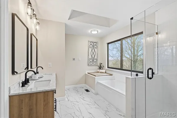 $475,000 | 2319 Paradise Peak Circle, Wildwood, MO 63011