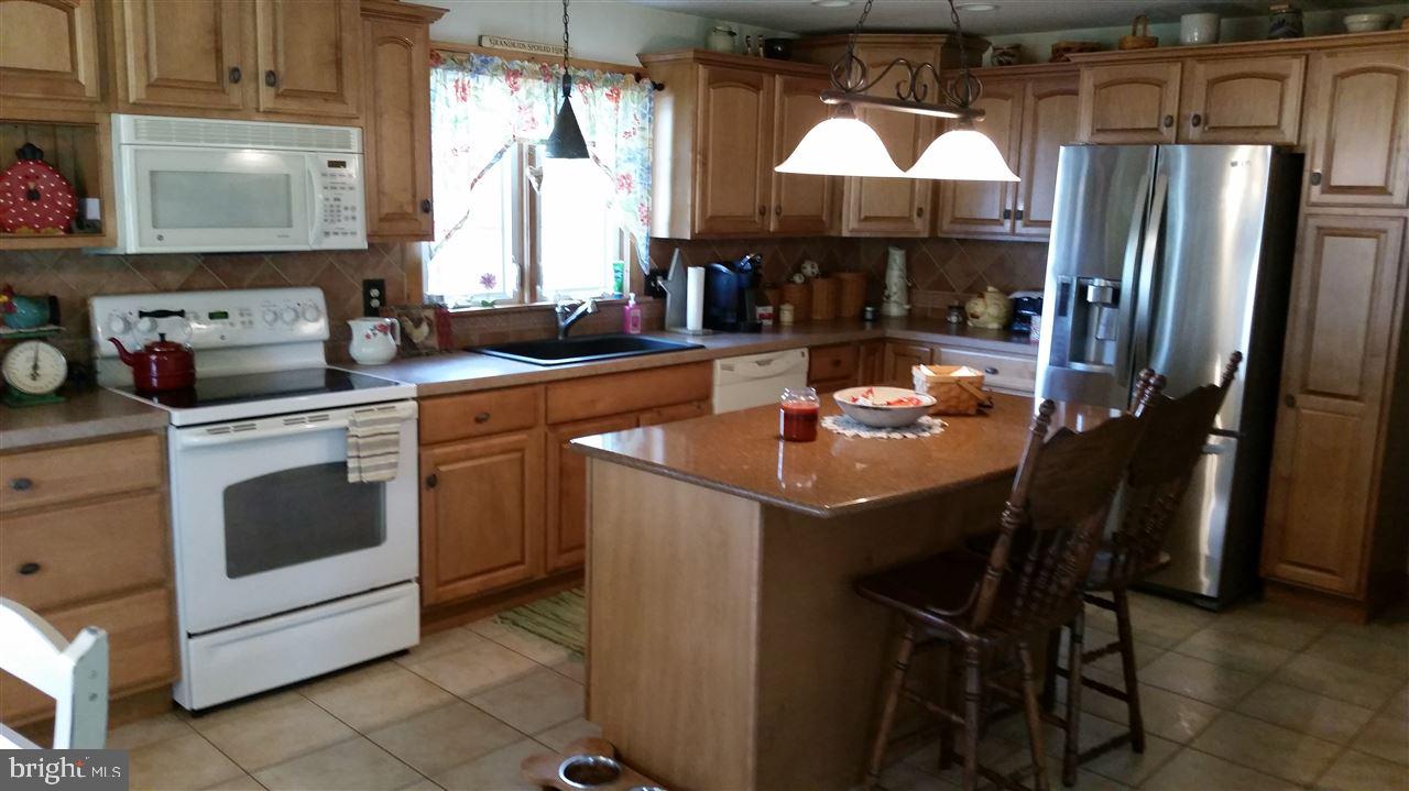 709 New Bloomfield Road Duncannon, PA 17020 - Photo 7 of 19 Gallery Image 7