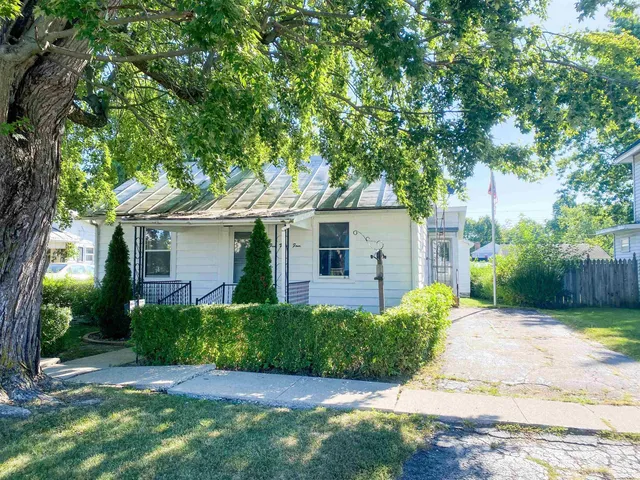 $84,900 | 524 North Oak Street, Winchester, IN 47394