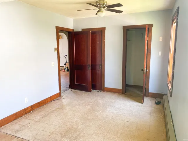 $84,900 | 524 North Oak Street, Winchester, IN 47394