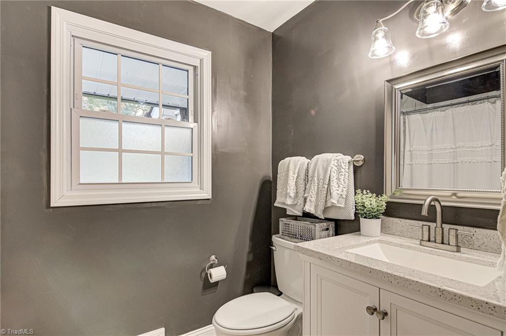 724 Chester Road Winston-Salem, NC 27104 - Photo 29 of 44 Gallery Image 29
