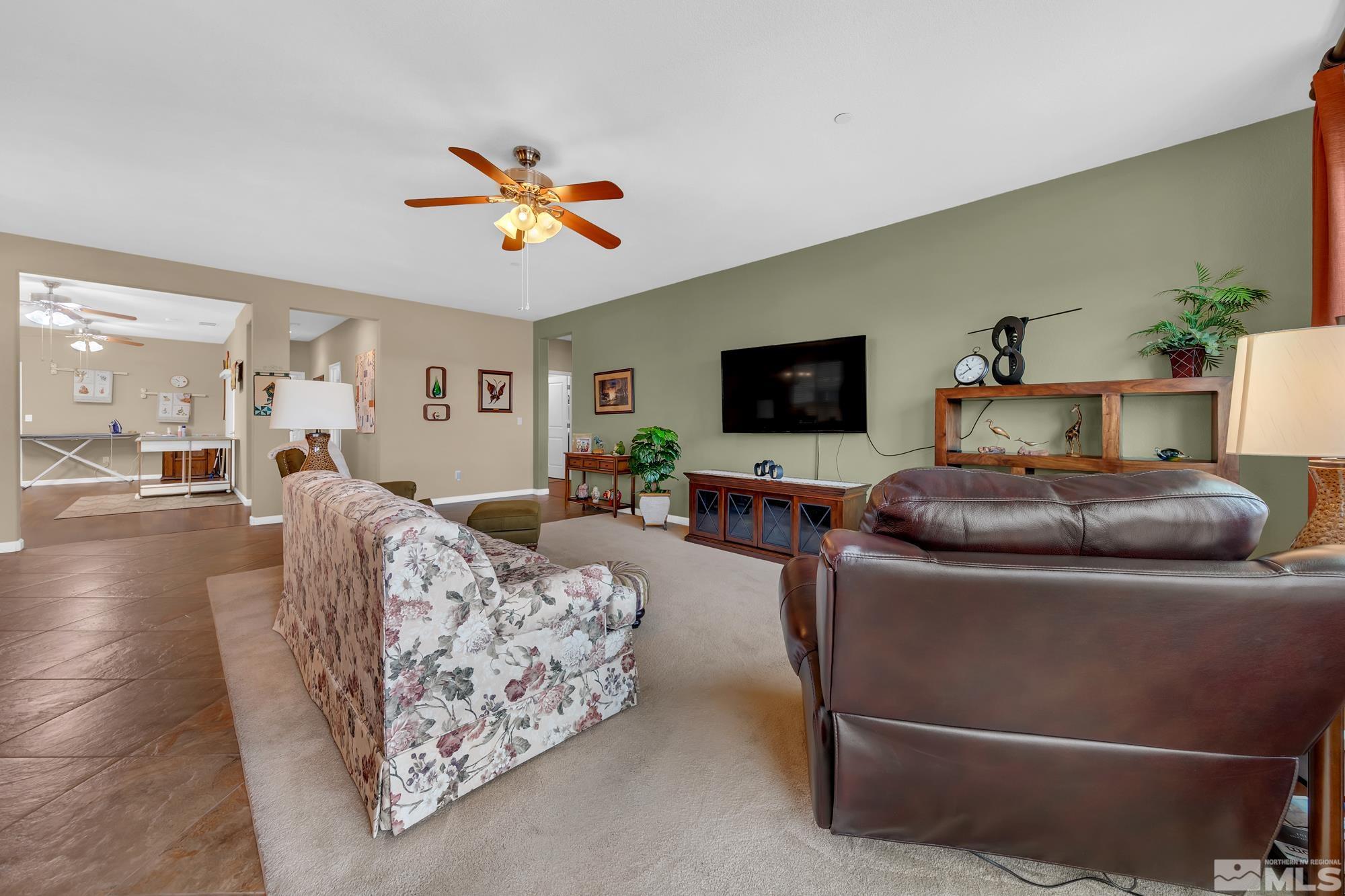 2788 Kimberlite Road Sparks, NV 89436 - Photo 17 of 35 Photo 18