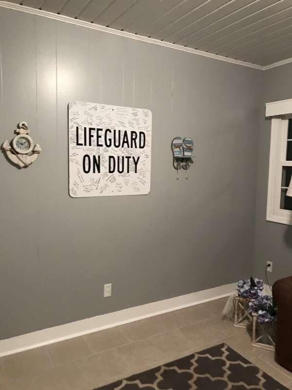 1406 Ridge Avenue Muskegon, MI 49441 - Photo 23 of 33 3 Season Room 2