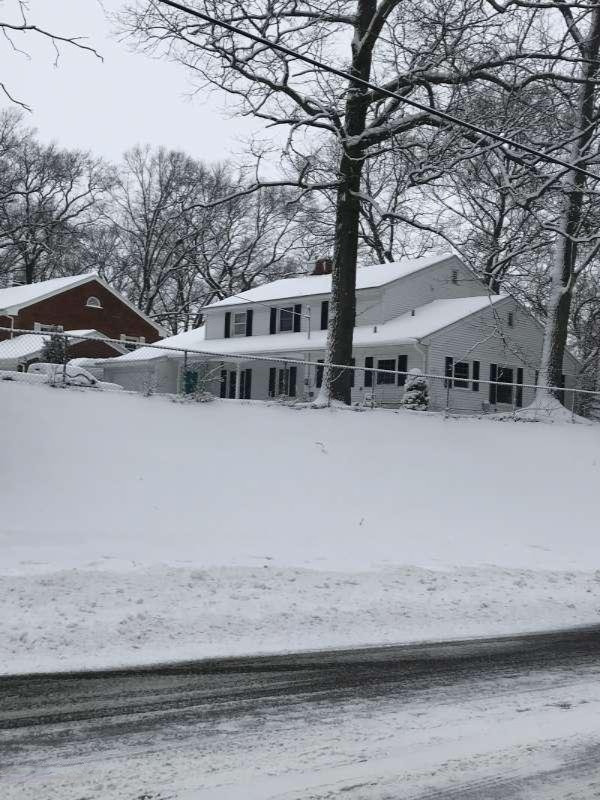 1406 Ridge Avenue Muskegon, MI 49441 - Photo 31 of 33 View from corner
