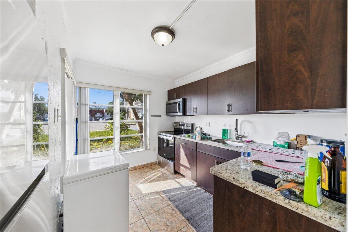 4156 Inverrary Drive Lauderhill, FL 33319 - Photo 8 of 17 08-4156 Inverrary Dr #112, Lauderhill, F