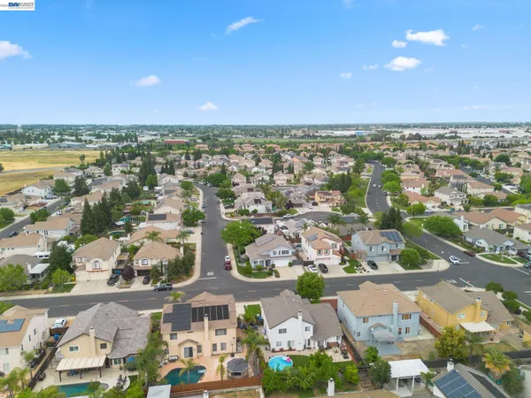 $695,000 | 763 Grafton Street, Manteca, CA 95337