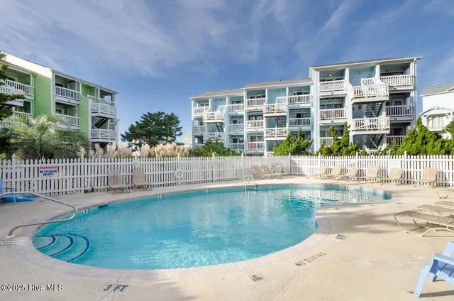 $1,700 | 1618 Canal Drive, Unit C46, Carolina Beach, NC 28428