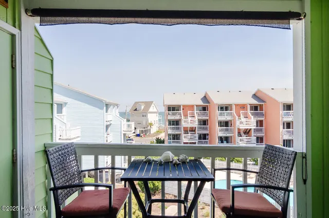 $1,700 | 1618 Canal Drive, Unit C46, Carolina Beach, NC 28428