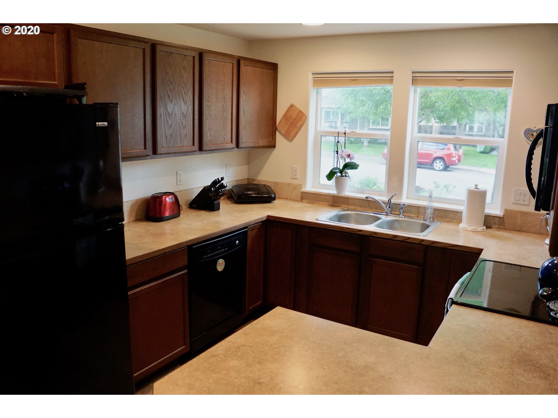 5792 Mineral Way Springfield, OR 97478 - Photo 9 of 29