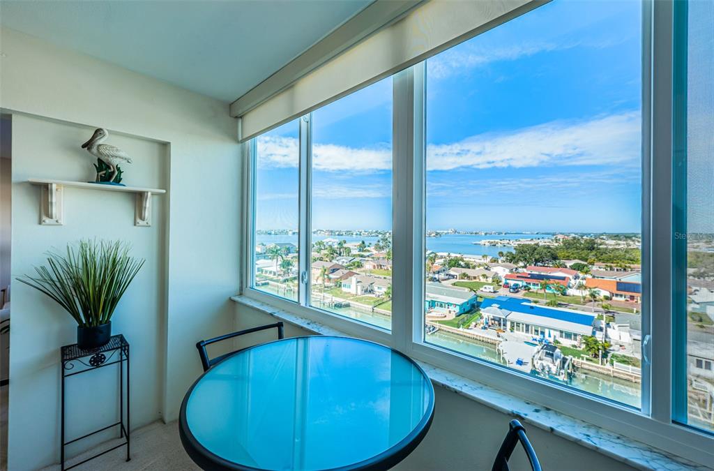 4725 Cove Circle, Unit 808 St. Petersburg, FL 33708 - Photo 21 of 47