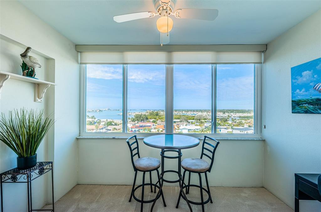 4725 Cove Circle, Unit 808 St. Petersburg, FL 33708 - Photo 22 of 47