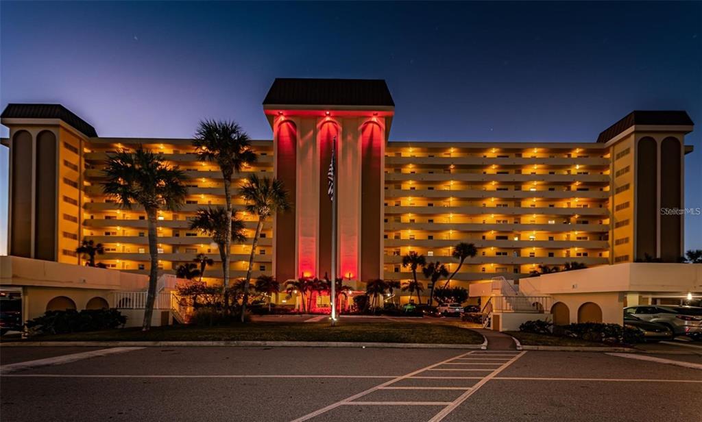 4725 Cove Circle, Unit 808 St. Petersburg, FL 33708 - Photo 6 of 47