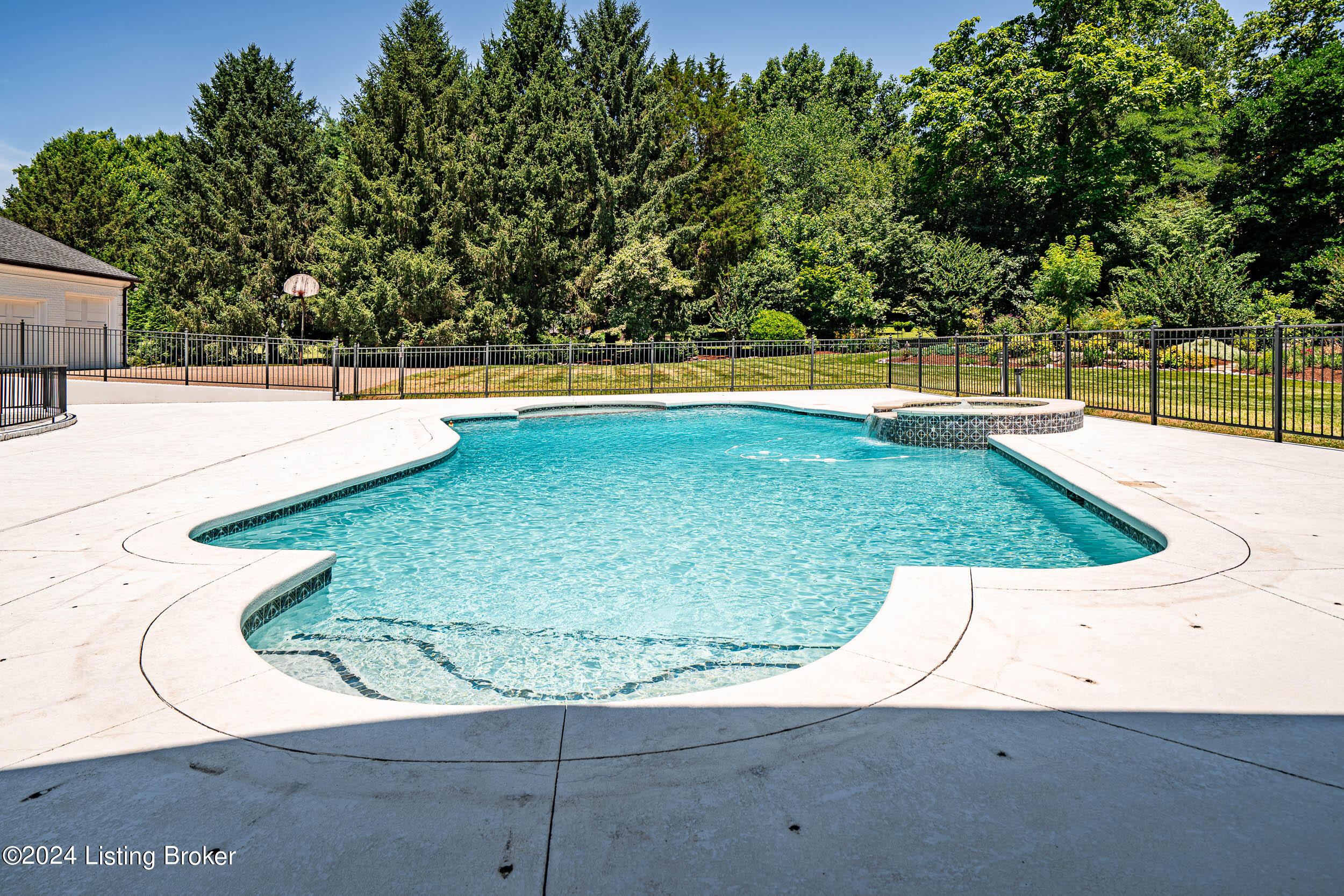 12809 North Osage Road Anchorage, KY 40223 - Photo 115 of 135 12809 Osage Rd-24