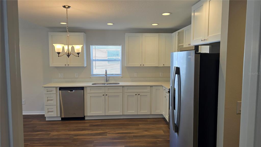 853 Ave R Northeast Winter Haven, FL 33881 - Photo 4 of 8