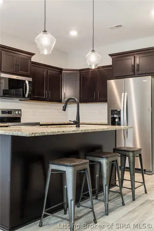 $305,900 | 3202 Asher Way, Unit 129, Jeffersonville, IN 47130