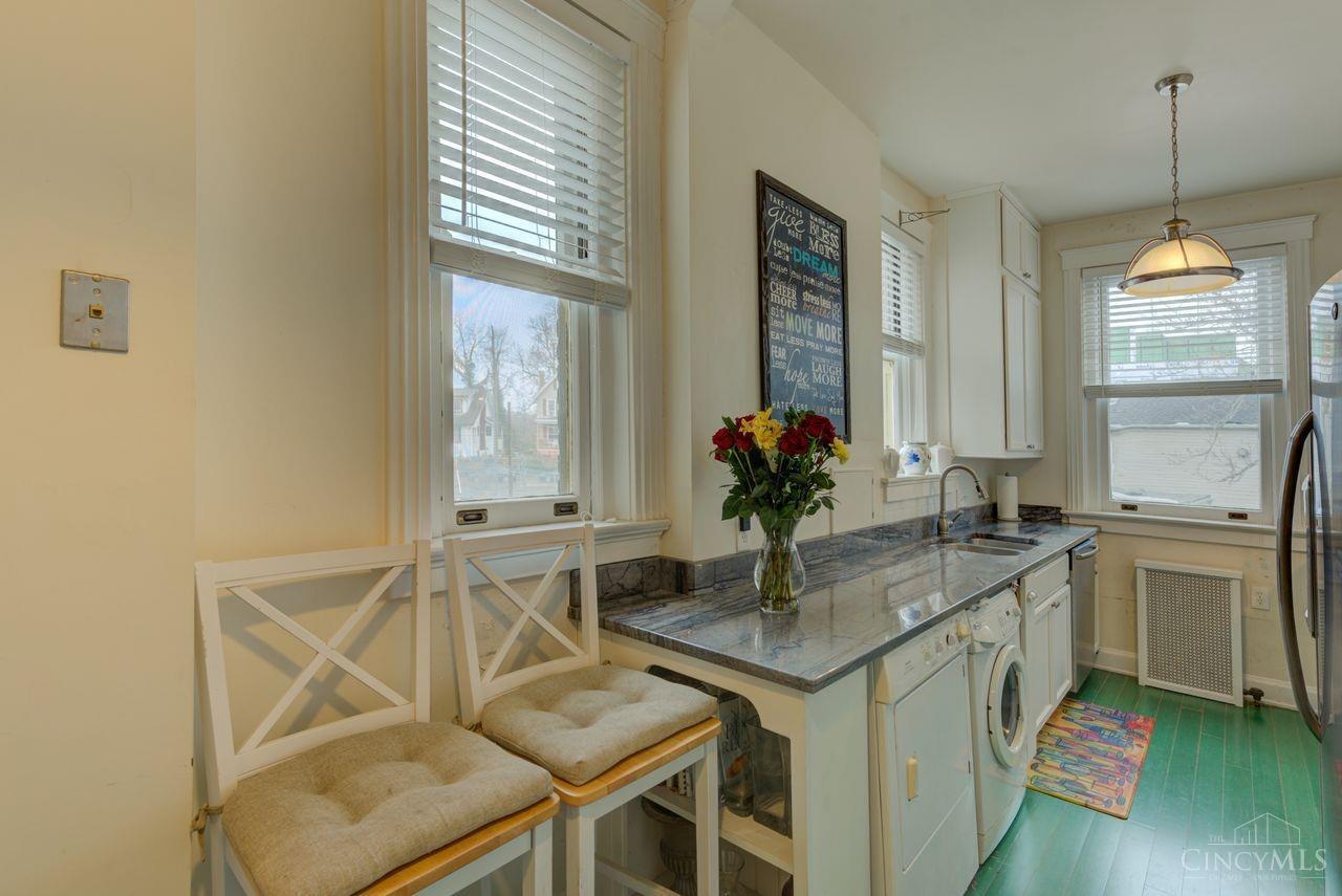 2136 Madison Road, Unit C Cincinnati, OH 45208 - Photo 14 of 33 Gallery Image 14