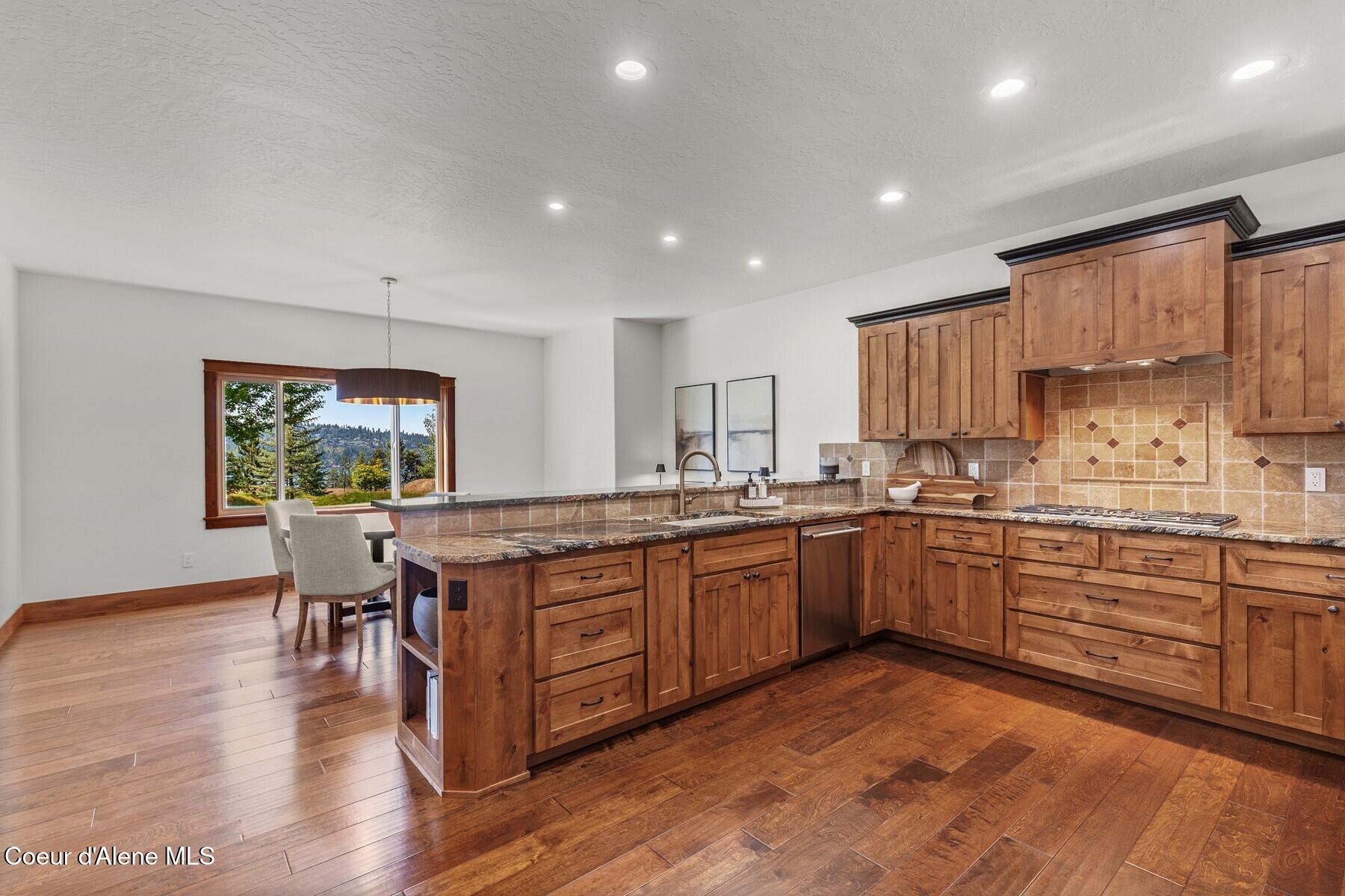 3674 East Basin Falls Road Hayden, ID 83835 - Photo 24 of 70 Kitchen w Scenic Breakfast Nook