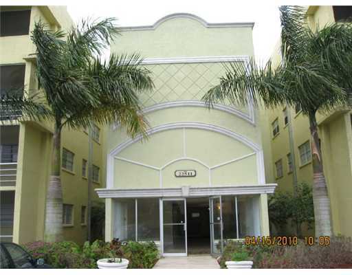 22511 Southwest 66th Avenue, Unit 214 Boca Raton, FL 33428 - Photo 1 of 1 Primary Photo