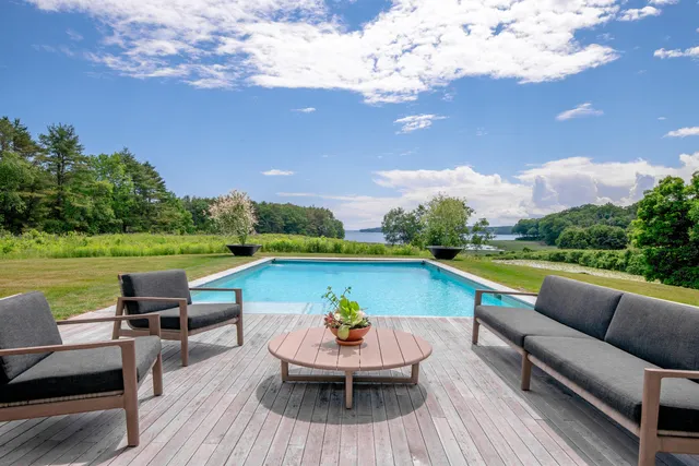 $6,800,000 | 51 Meeting House Farms Road, Yarmouth, ME 04096