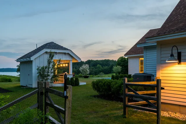 $6,800,000 | 51 Meeting House Farms Road, Yarmouth, ME 04096
