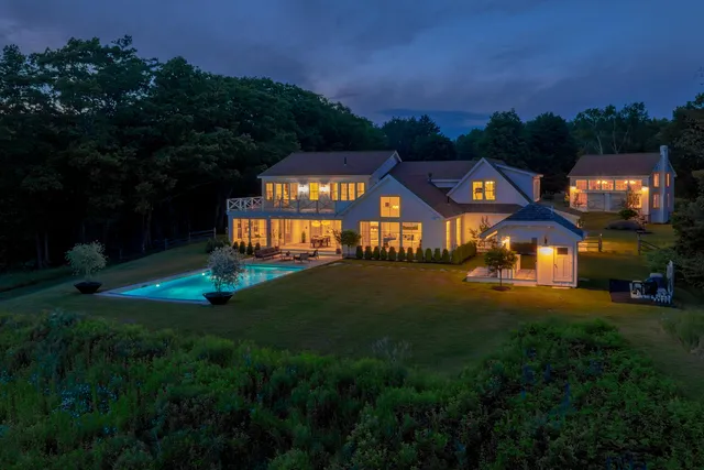 $6,800,000 | 51 Meeting House Farms Road, Yarmouth, ME 04096