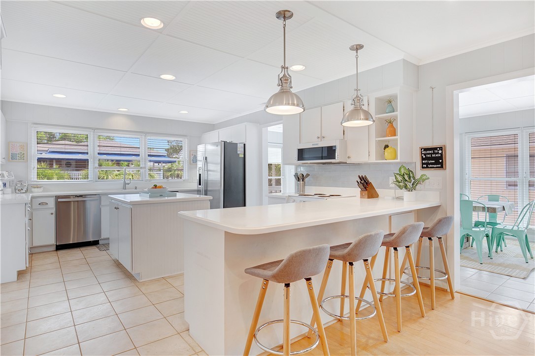 9 10th Street Tybee Island, GA 31328 - Photo 15 of 50