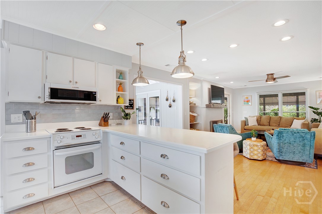 9 10th Street Tybee Island, GA 31328 - Photo 18 of 50