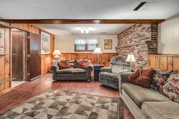 19 Ferncroft Road Tewksbury, MA 01876 - Photo 17 of 27 Gallery Image 17