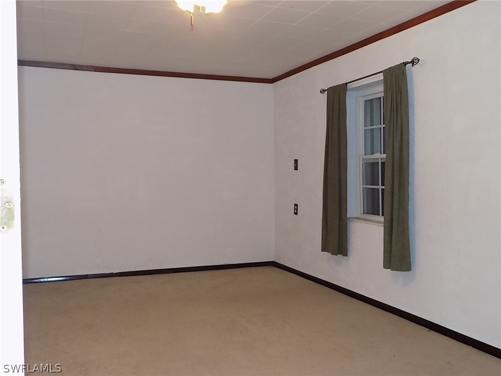 2105 Pineview Road Fort Myers, FL 33901 - Photo 11 of 22 a view of a small space