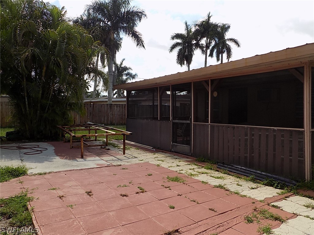 2105 Pineview Road Fort Myers, FL 33901 - Photo 19 of 22 a view of a bench in the patio