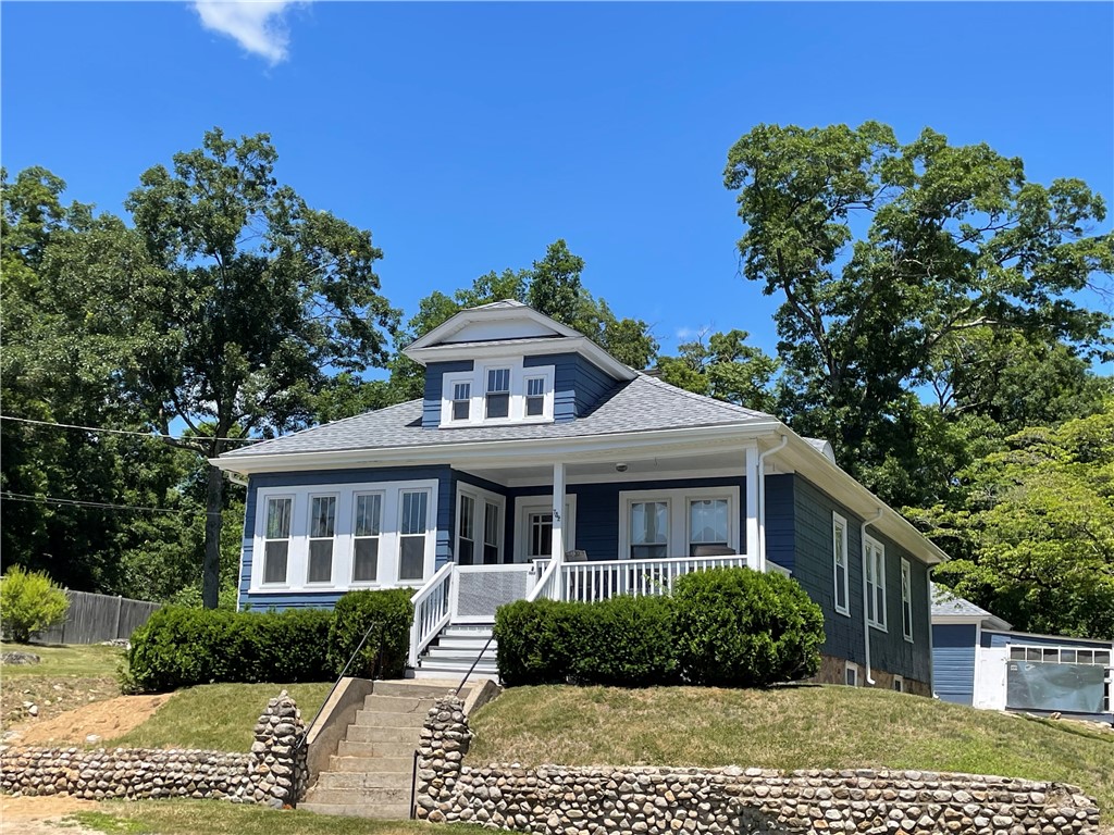 732 Cumberland Hill Road Woonsocket, RI 02895 - Photo 1 of 14