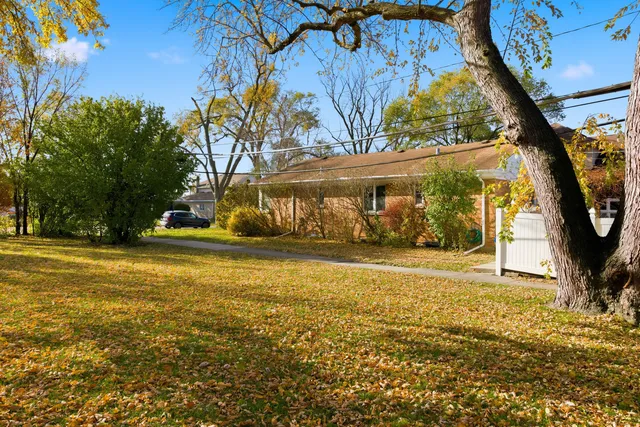 $679,900 | 1700 Marguerite Street, Park Ridge, IL 60068