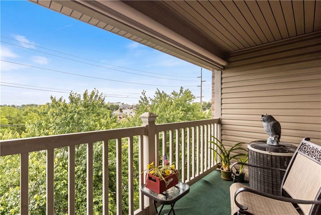 1 Coraopolis Road, Unit 300 Coraopolis, PA 15108 - Photo 20 of 25 Beautiful View!