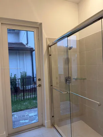 a view of a room with an empty space