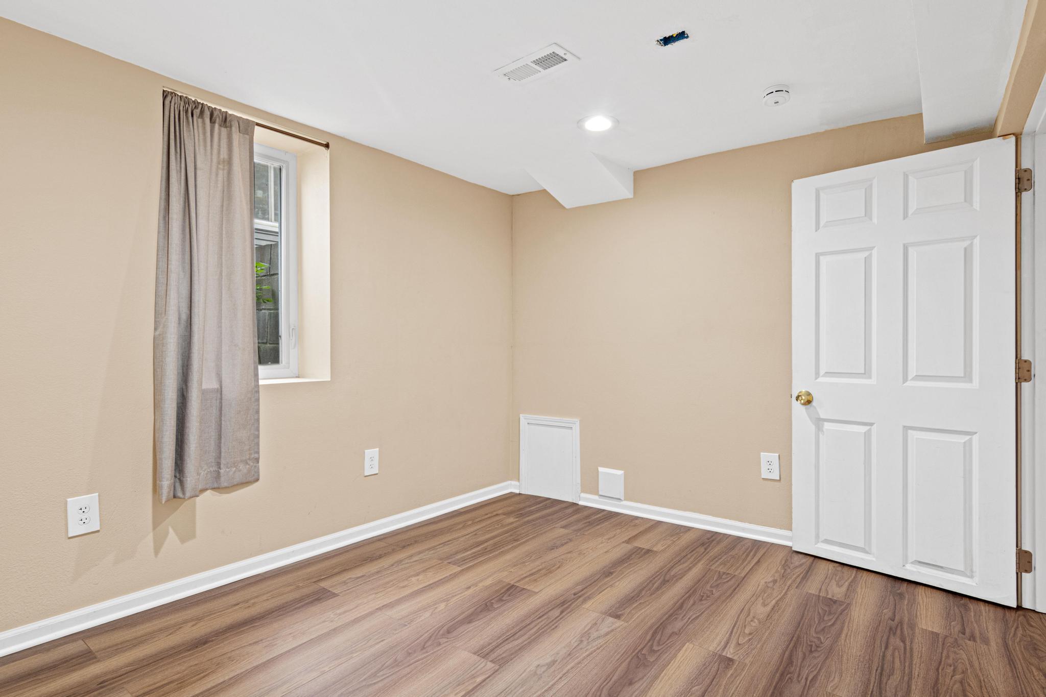 2411 Northeast Madison Street Minneapolis, MN 55418 - Photo 31 of 31