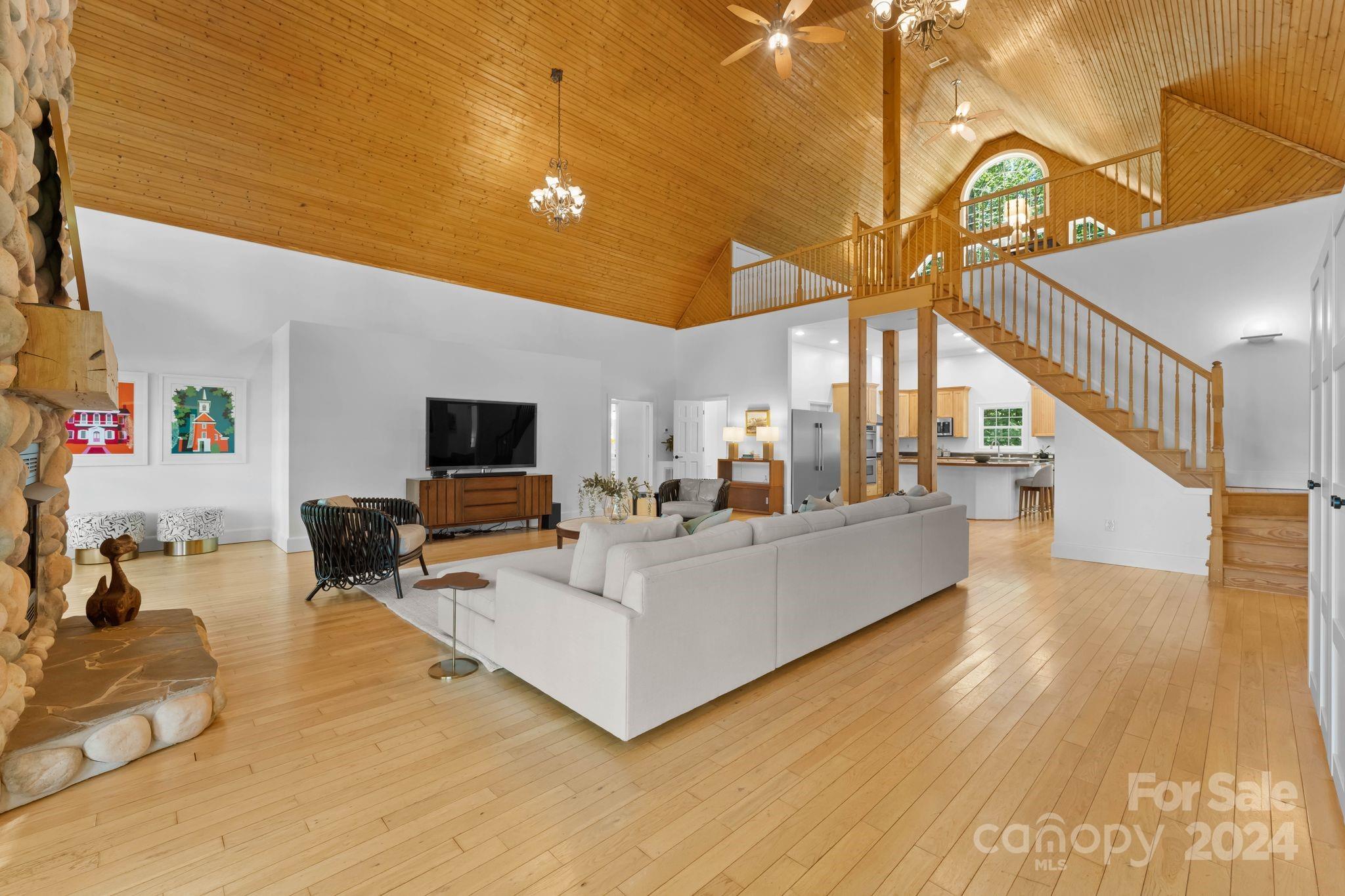 613 Perry Road Troutman, NC 28166 - Photo 3 of 39 Gallery Image 3
